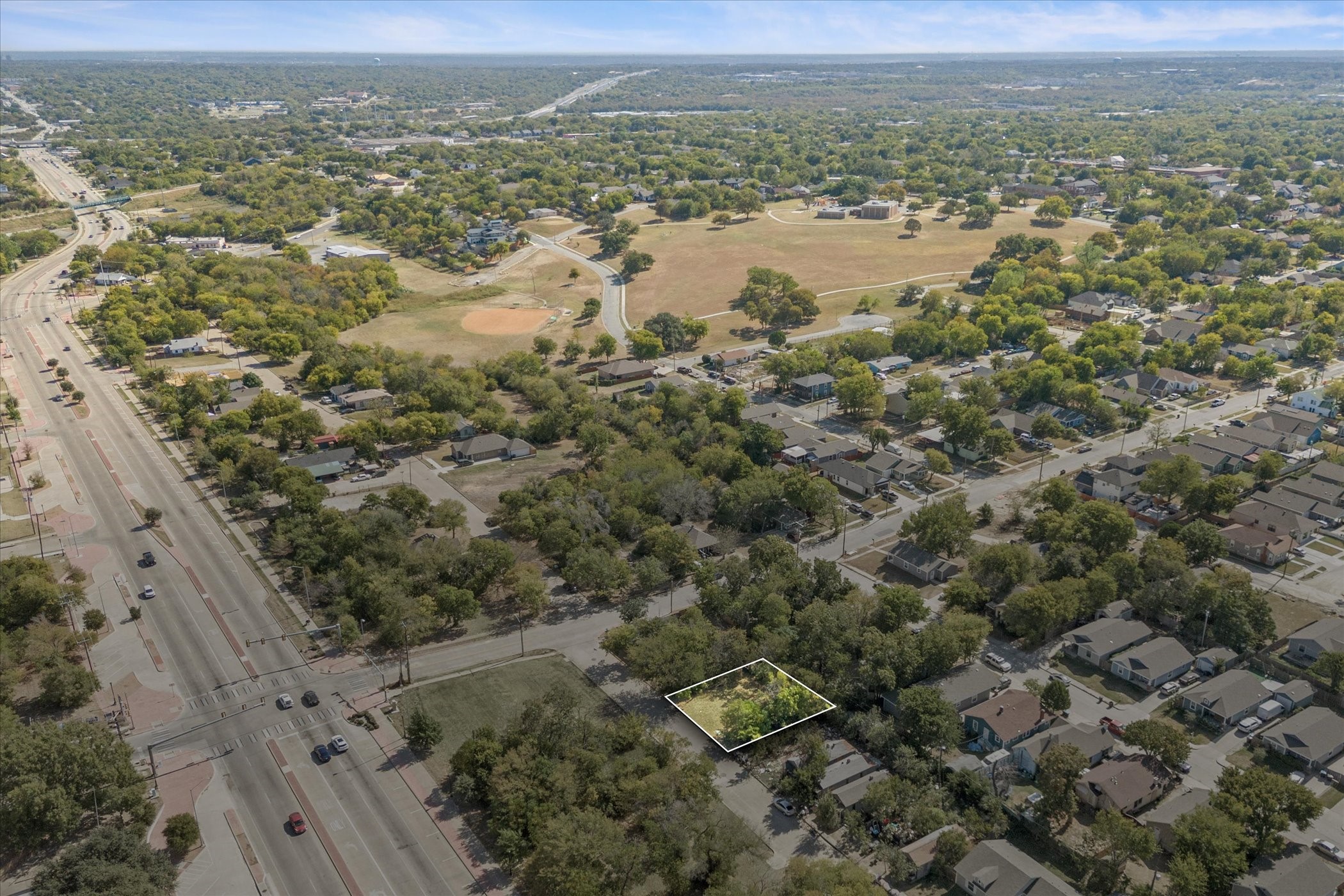 962 E Oleander Street Fort Worth TX 76104