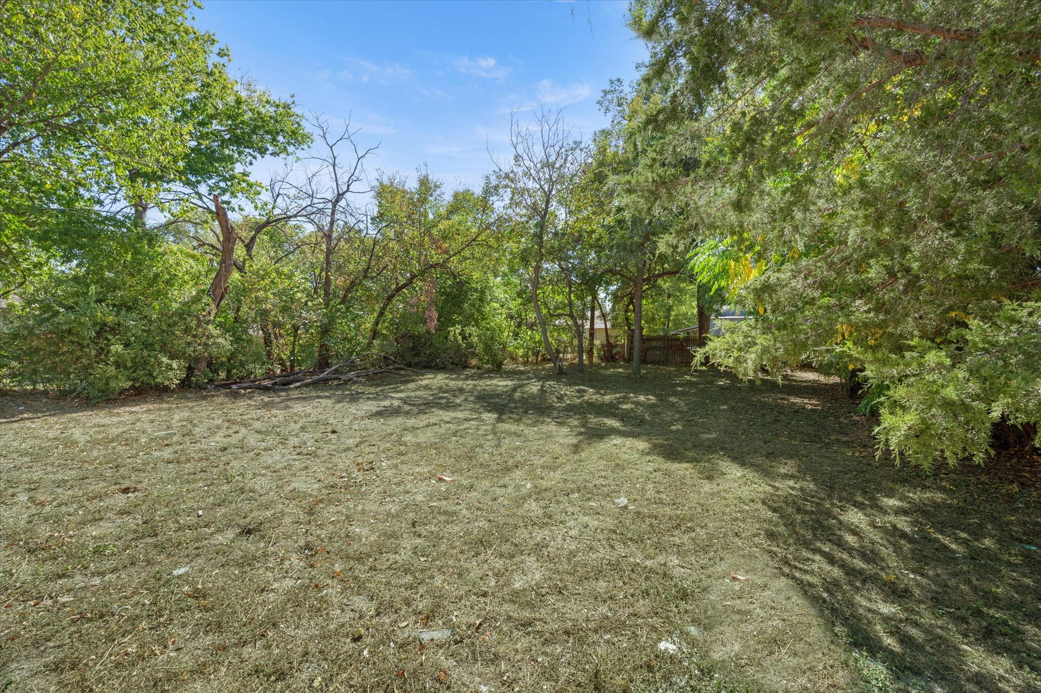 962 E Oleander Street Fort Worth TX 76104