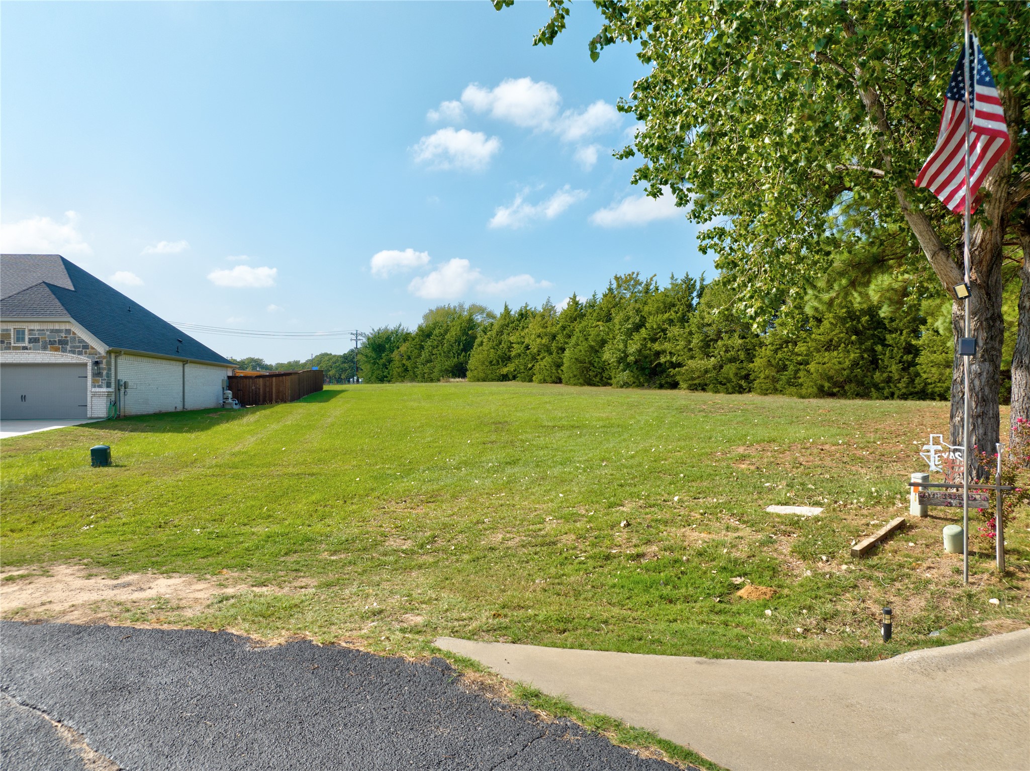 104 Cocopa Cove Lake Kiowa TX 76240