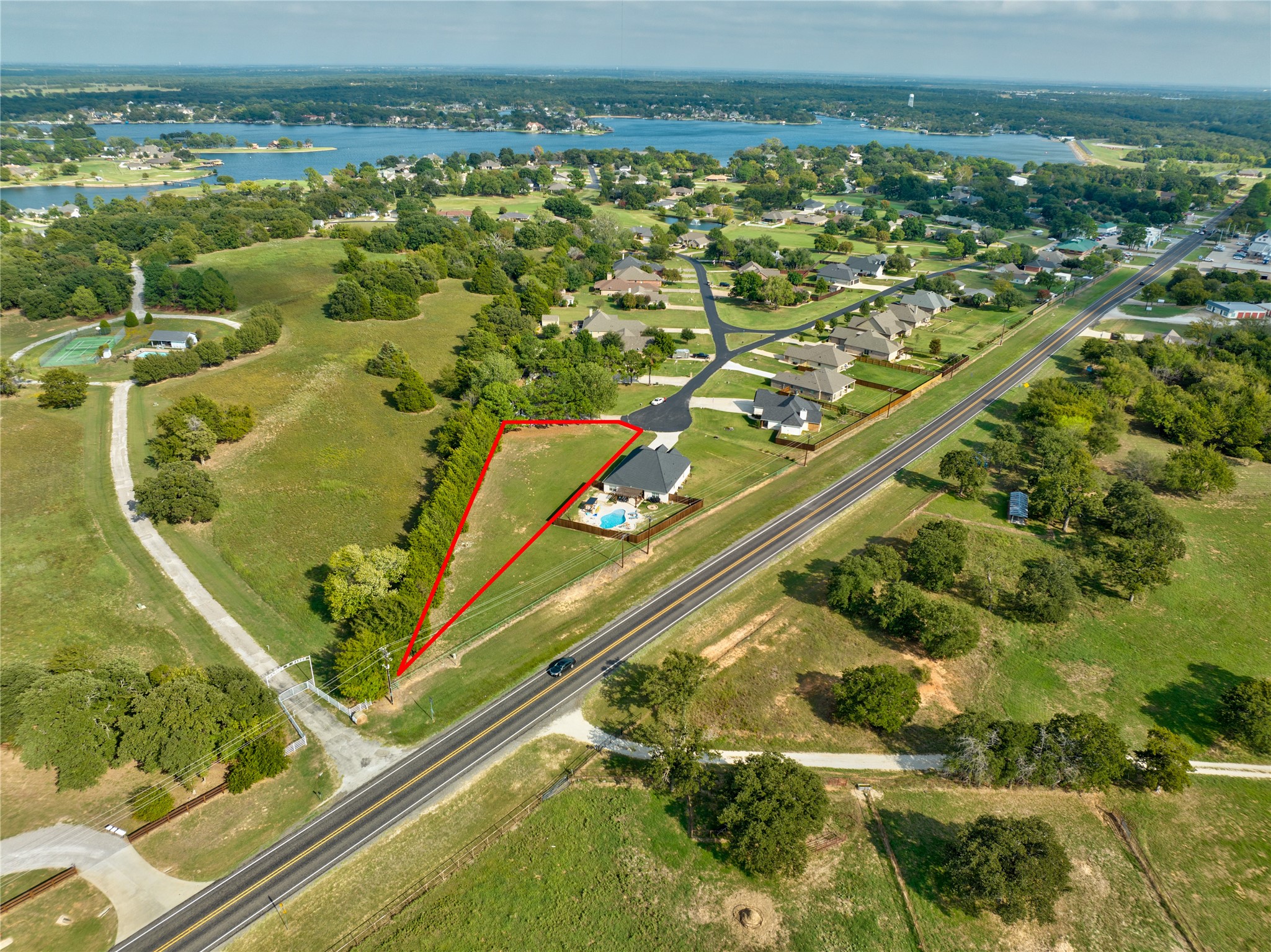 104 Cocopa Cove Lake Kiowa TX 76240