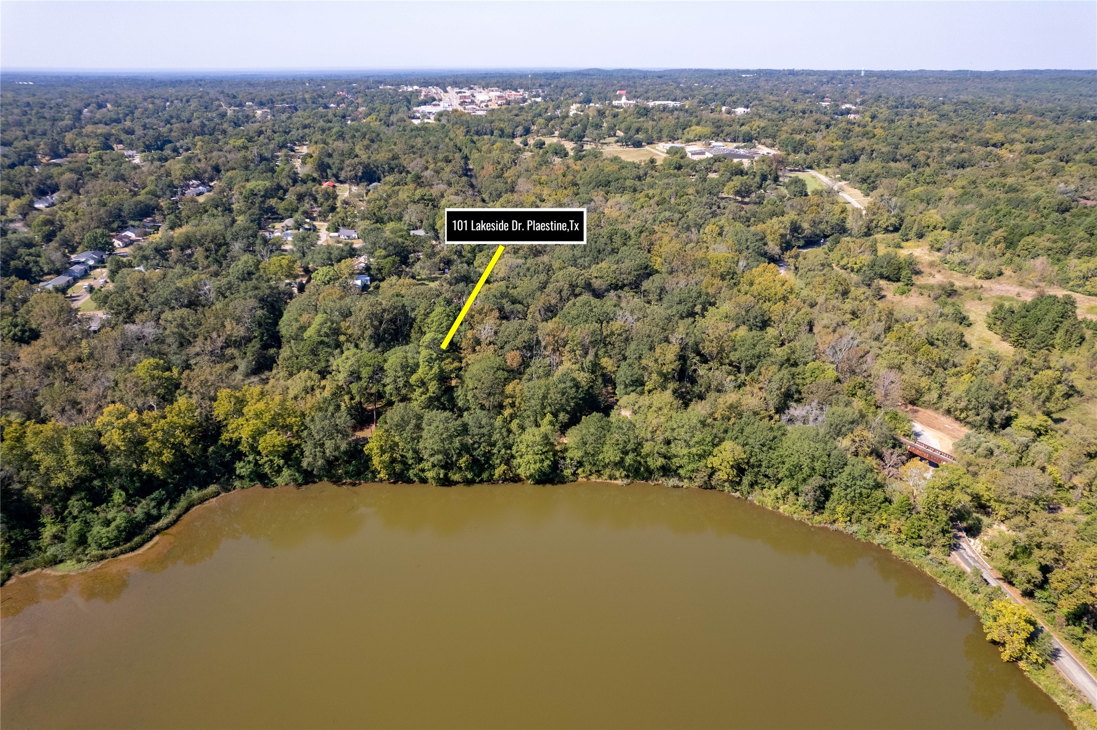 101 Lakeside Drive Palestine TX 75801