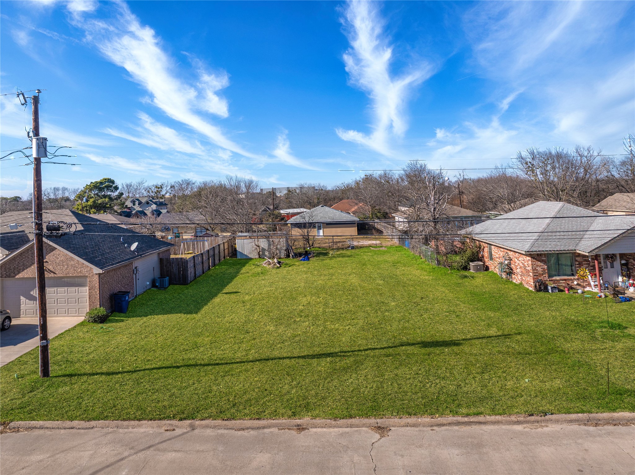 2000 Melody Circle Kaufman TX 75142