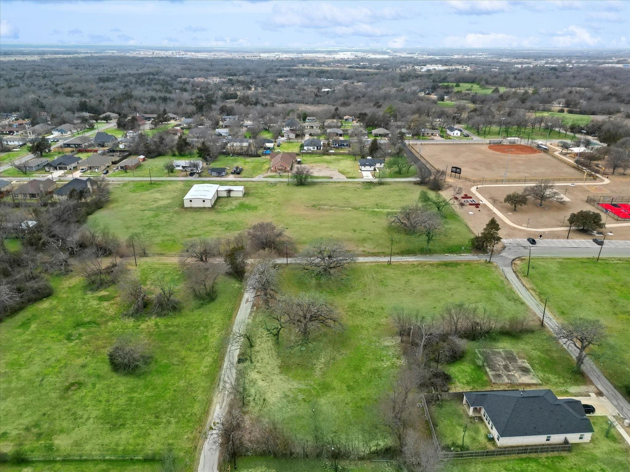 610 Myers Street Terrell TX 75160
