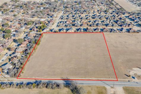221 W Parkerville Road Desoto TX 75115