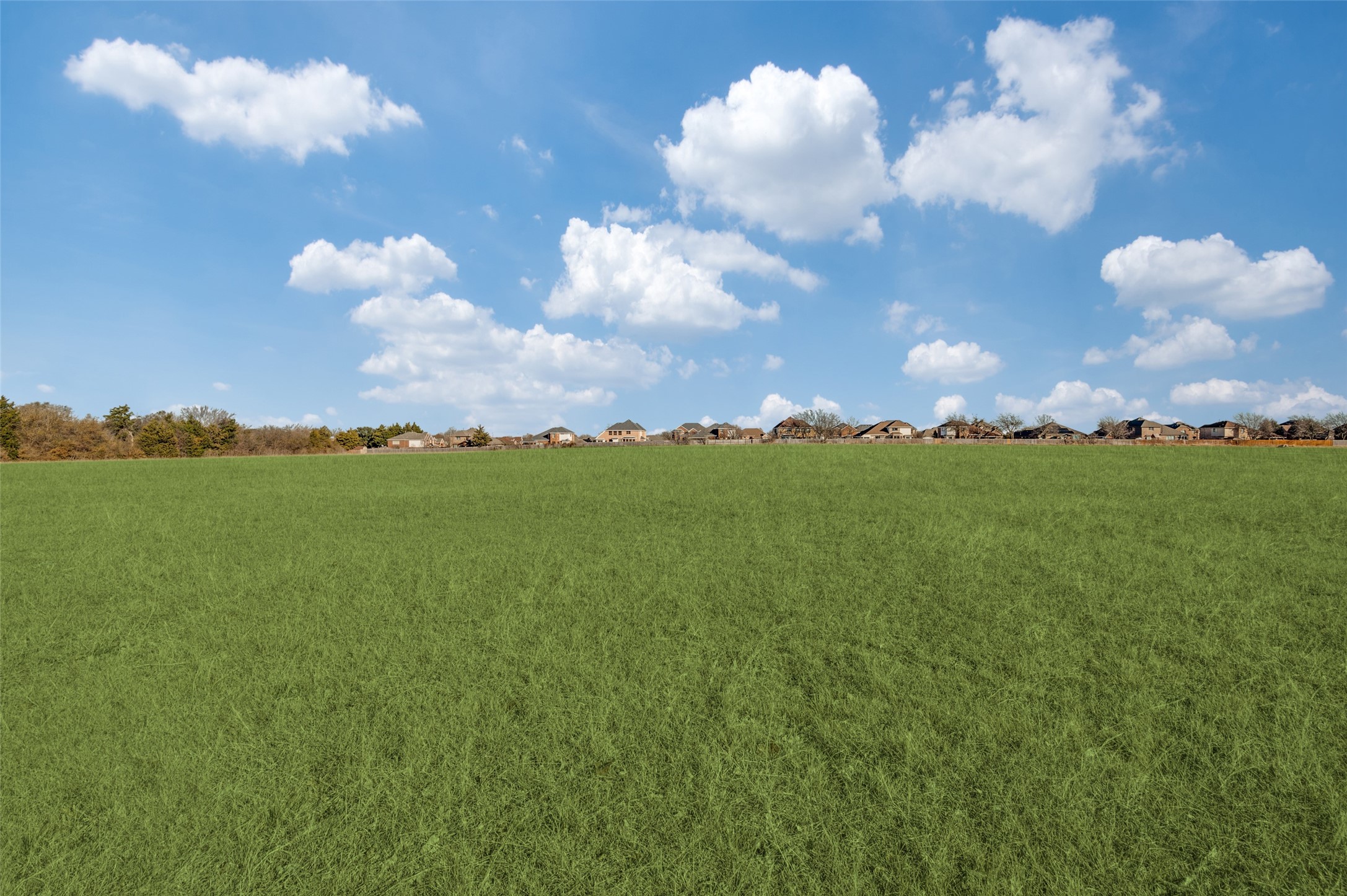 221 W Parkerville Road Desoto TX 75115