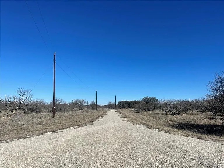 521 N Beacon Lane Brownwood TX 76801