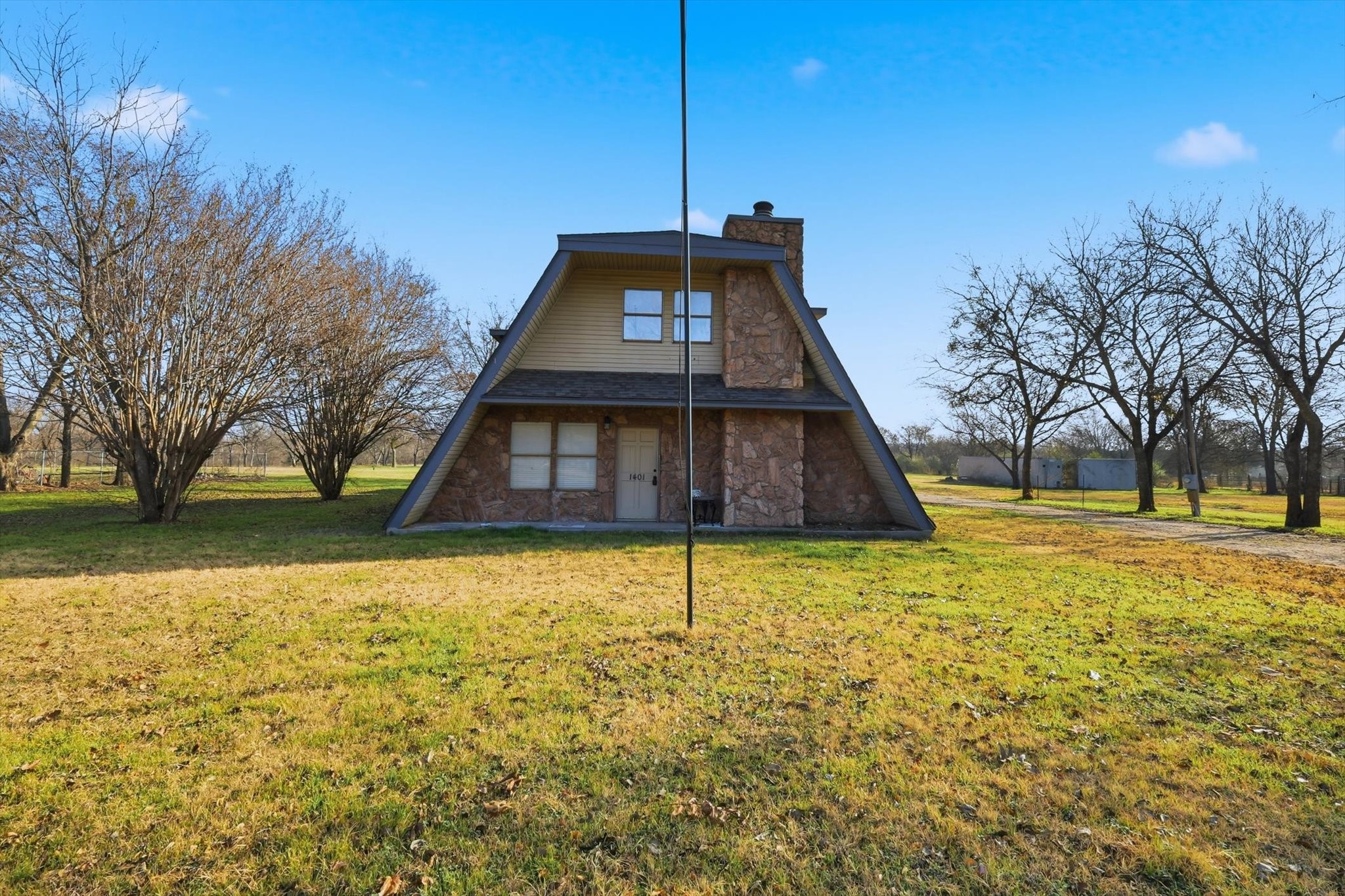 1401 Walnut Street Cleburne TX 76033