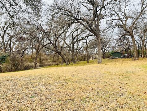 313 N Cage Street Hamilton TX 76531