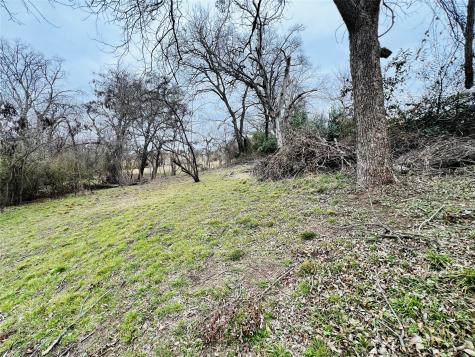 313 N Cage Street Hamilton TX 76531