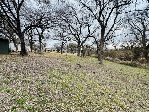 313 N Cage Street Hamilton TX 76531