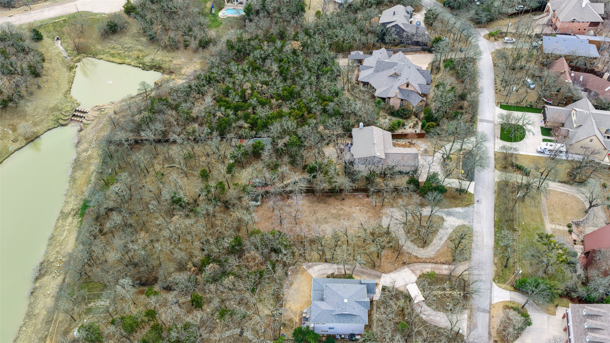2936 Peninsula Drive Grapevine TX 76051
