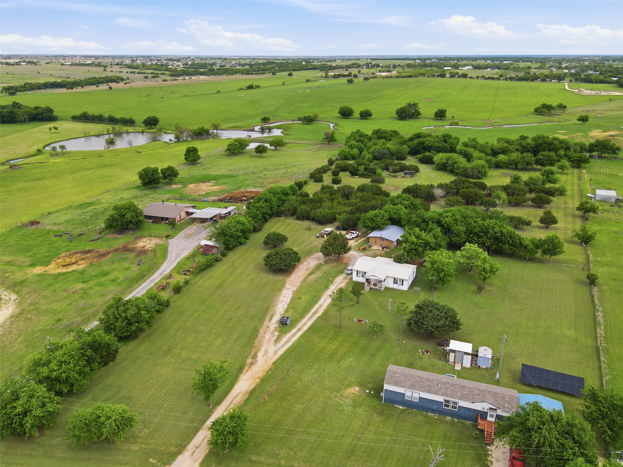 5505 Comanche Drive Godley TX 76044