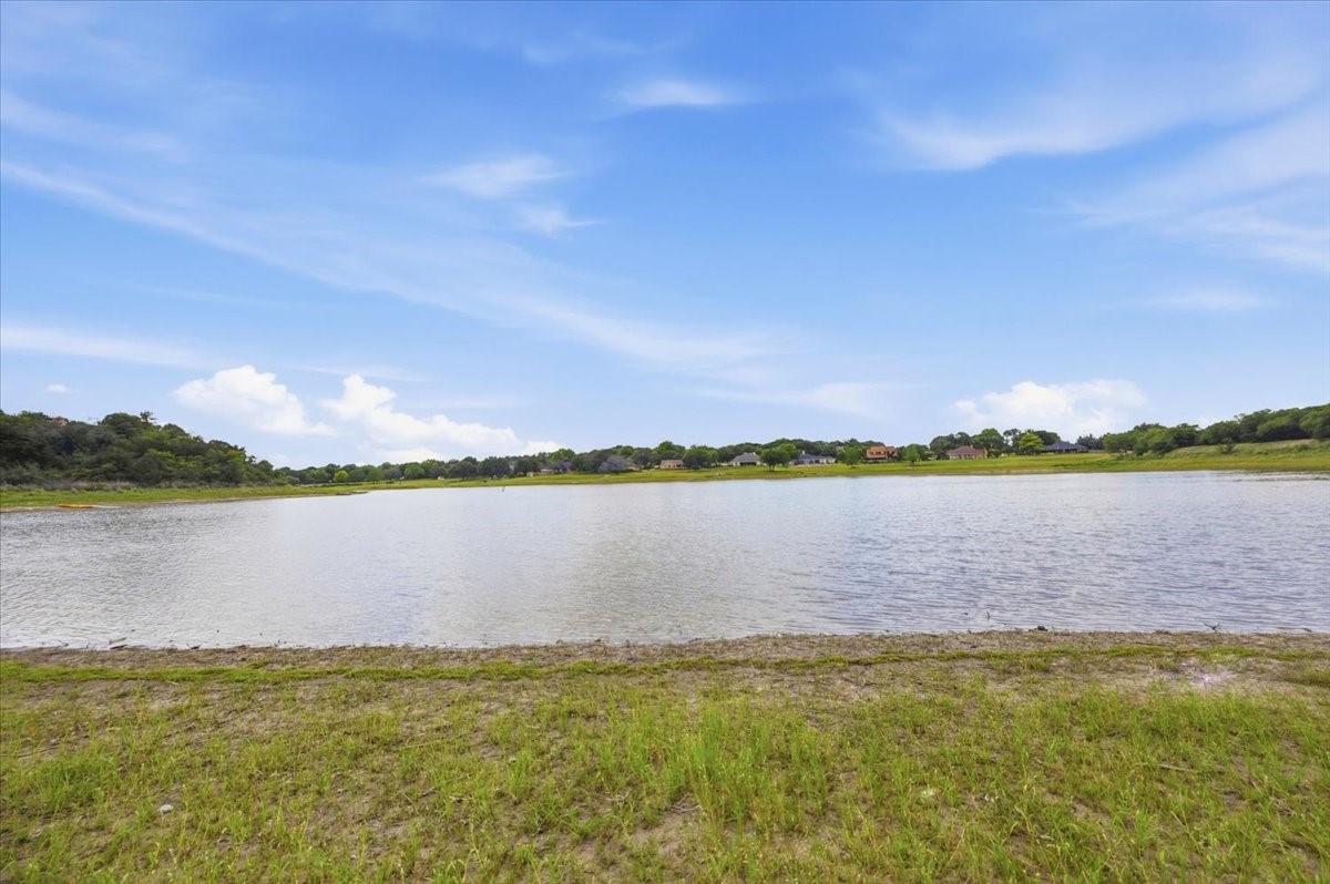 141 Lakeview Drive Aledo TX 76008