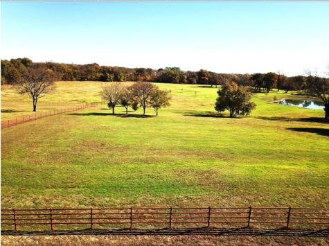 2000 N Lincoln Park Road Van Alstyne TX 75495