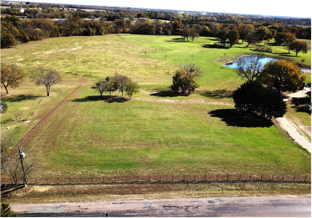 2000 N Lincoln Park Road Van Alstyne TX 75495
