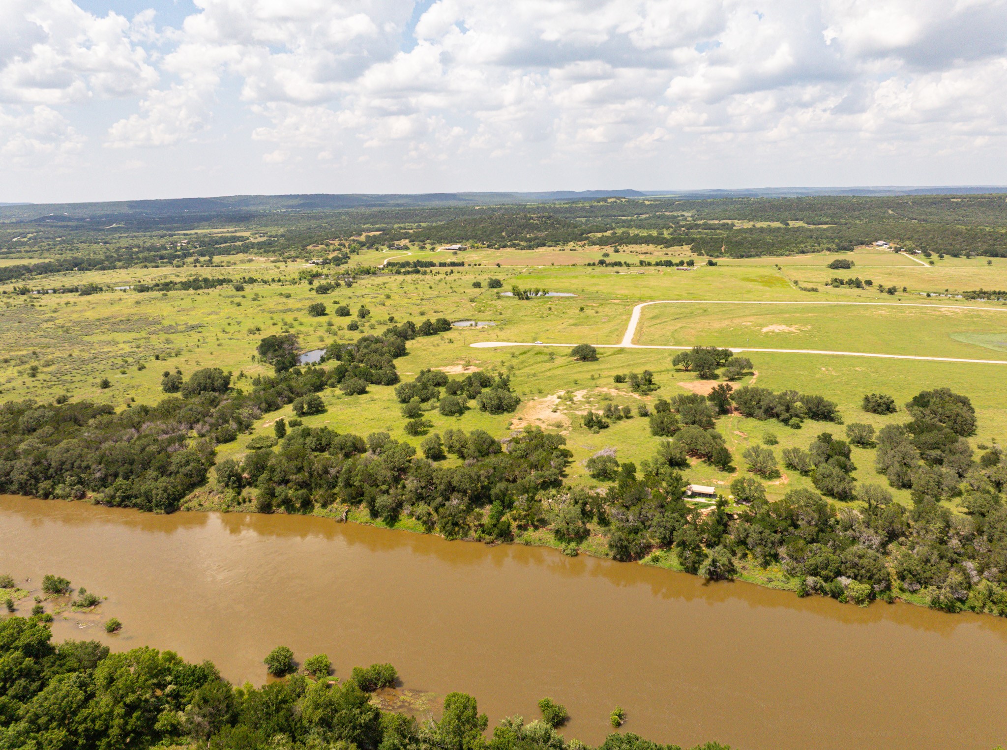 2217 River Shoals Road Mineral Wells TX 76067