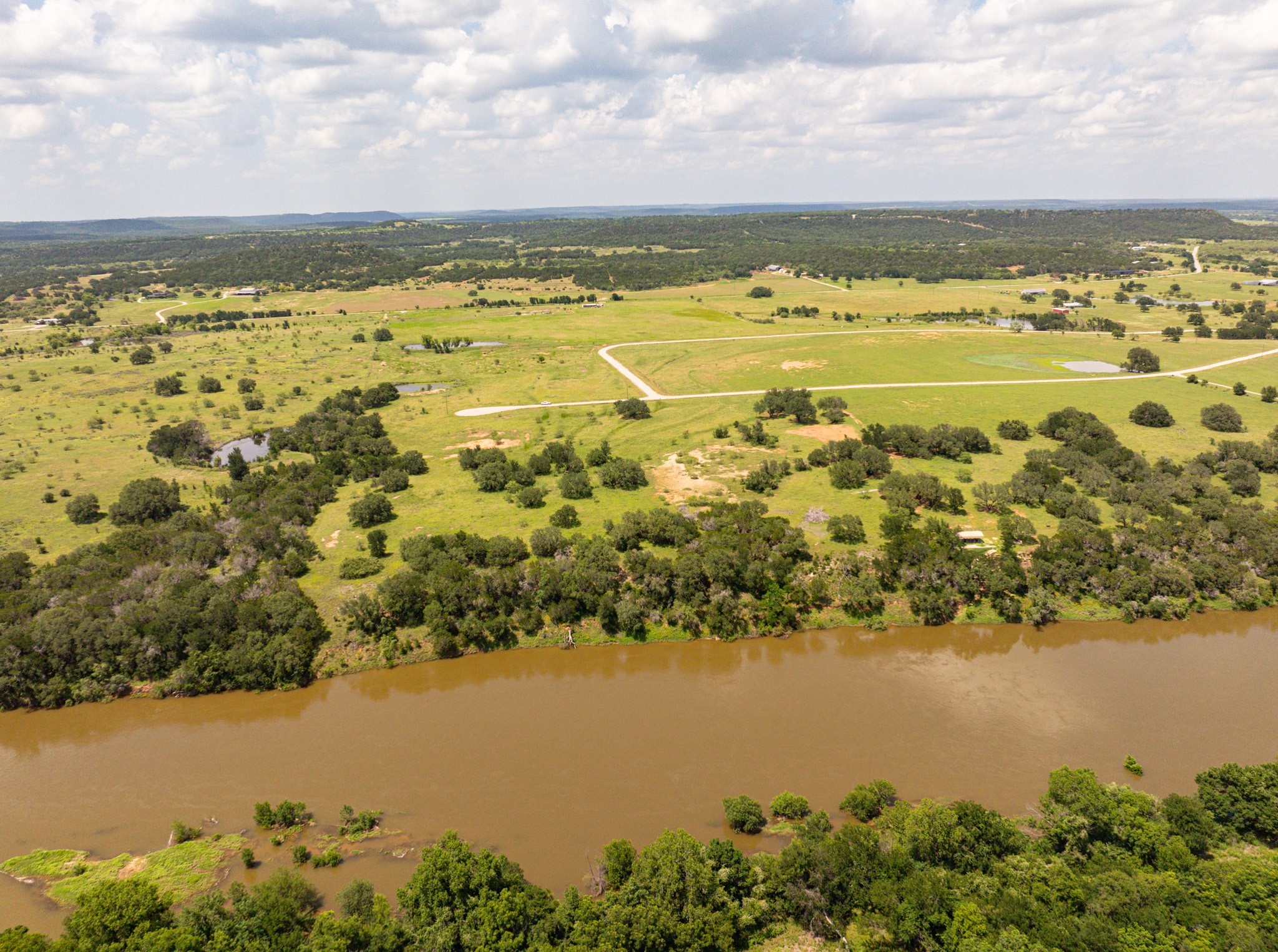 2217 River Shoals Road Mineral Wells TX 76067