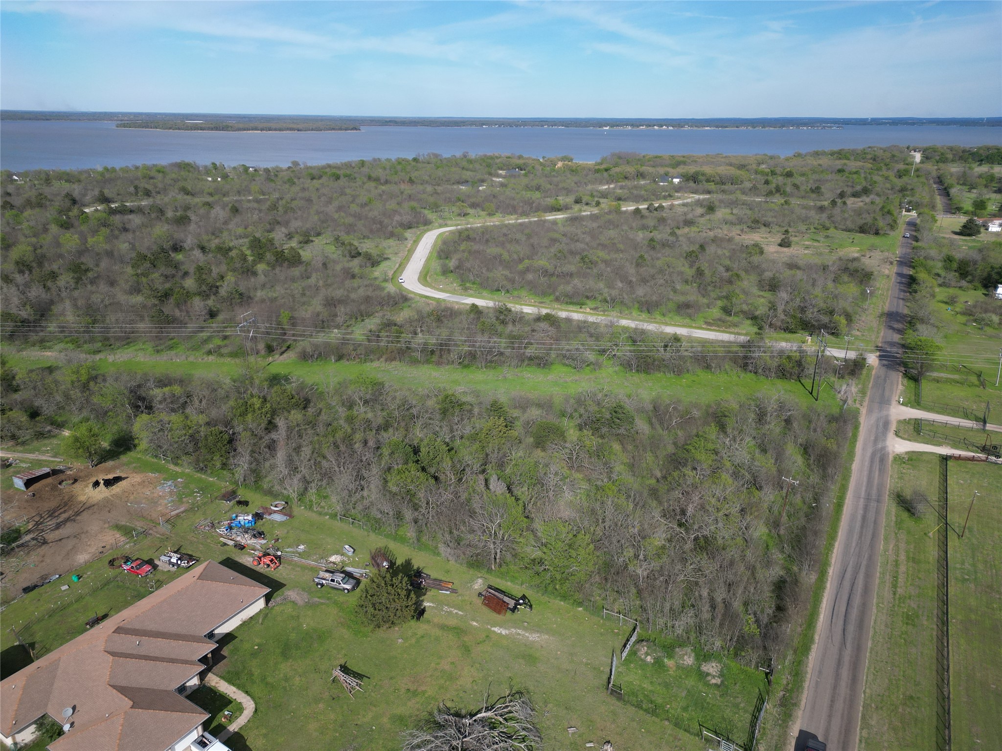 8001 Big Water Lane Kemp TX 75143