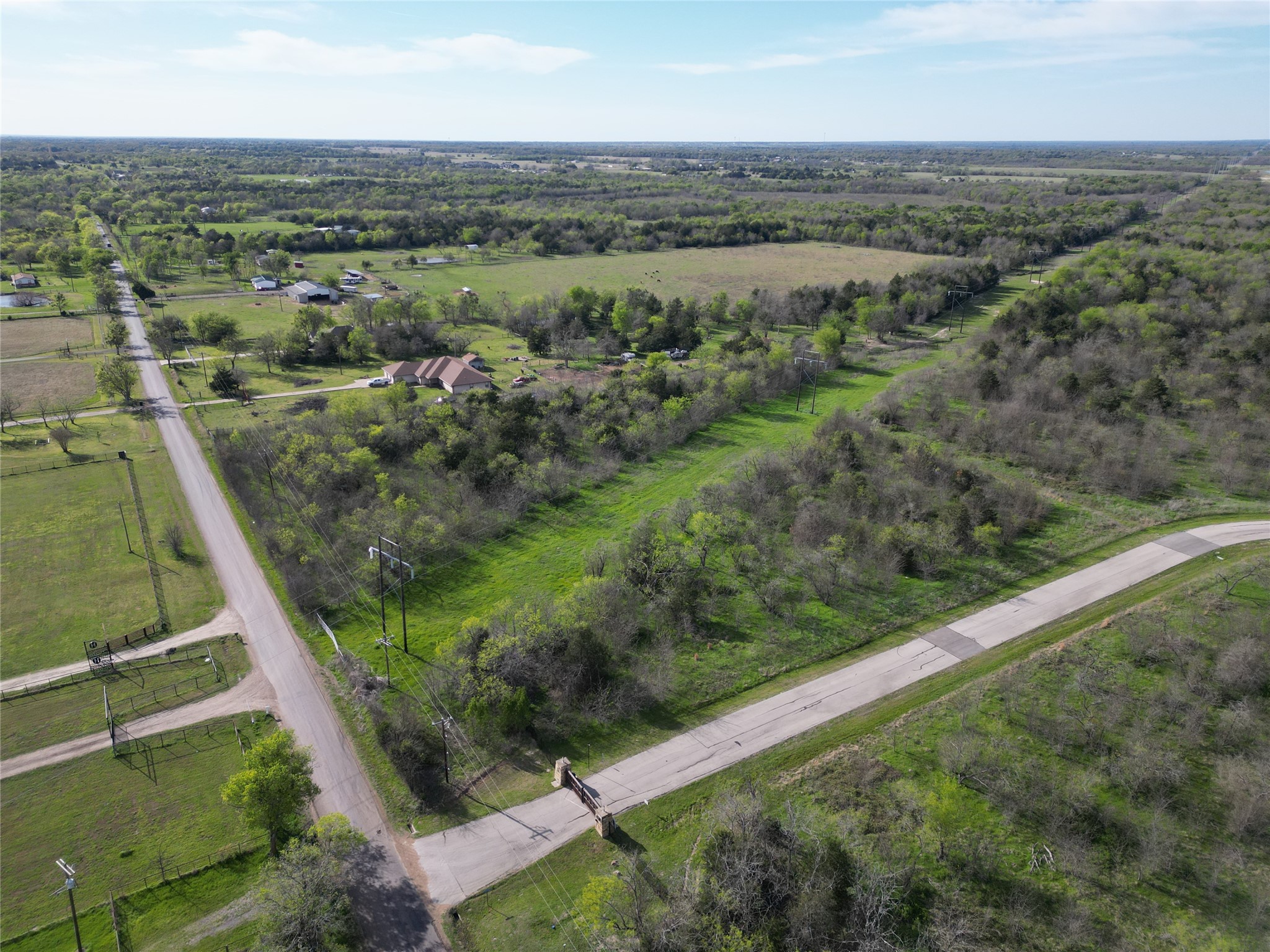 8001 Big Water Lane Kemp TX 75143
