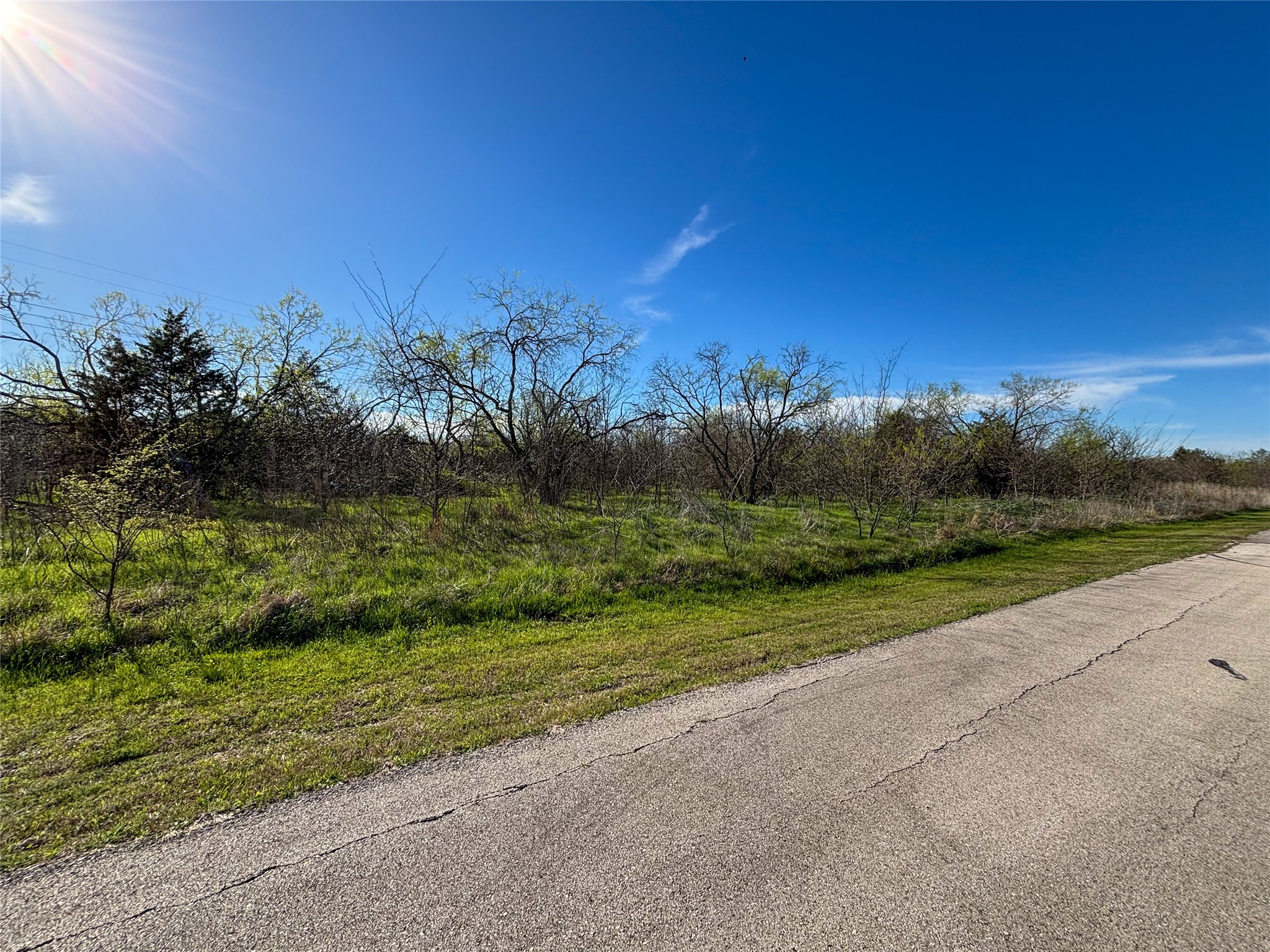 8001 Big Water Lane Kemp TX 75143
