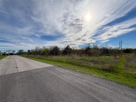 8001 Big Water Lane Kemp TX 75143