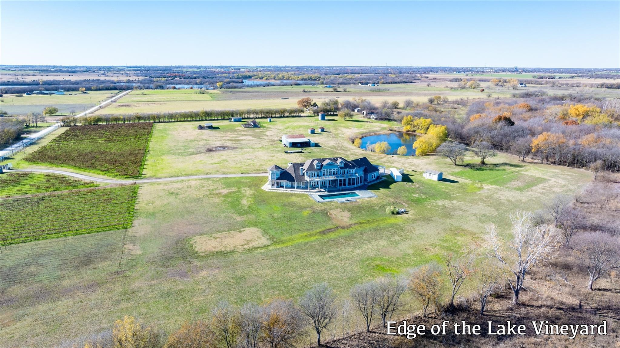 2 Shady Oak Lane Valley View TX 76272