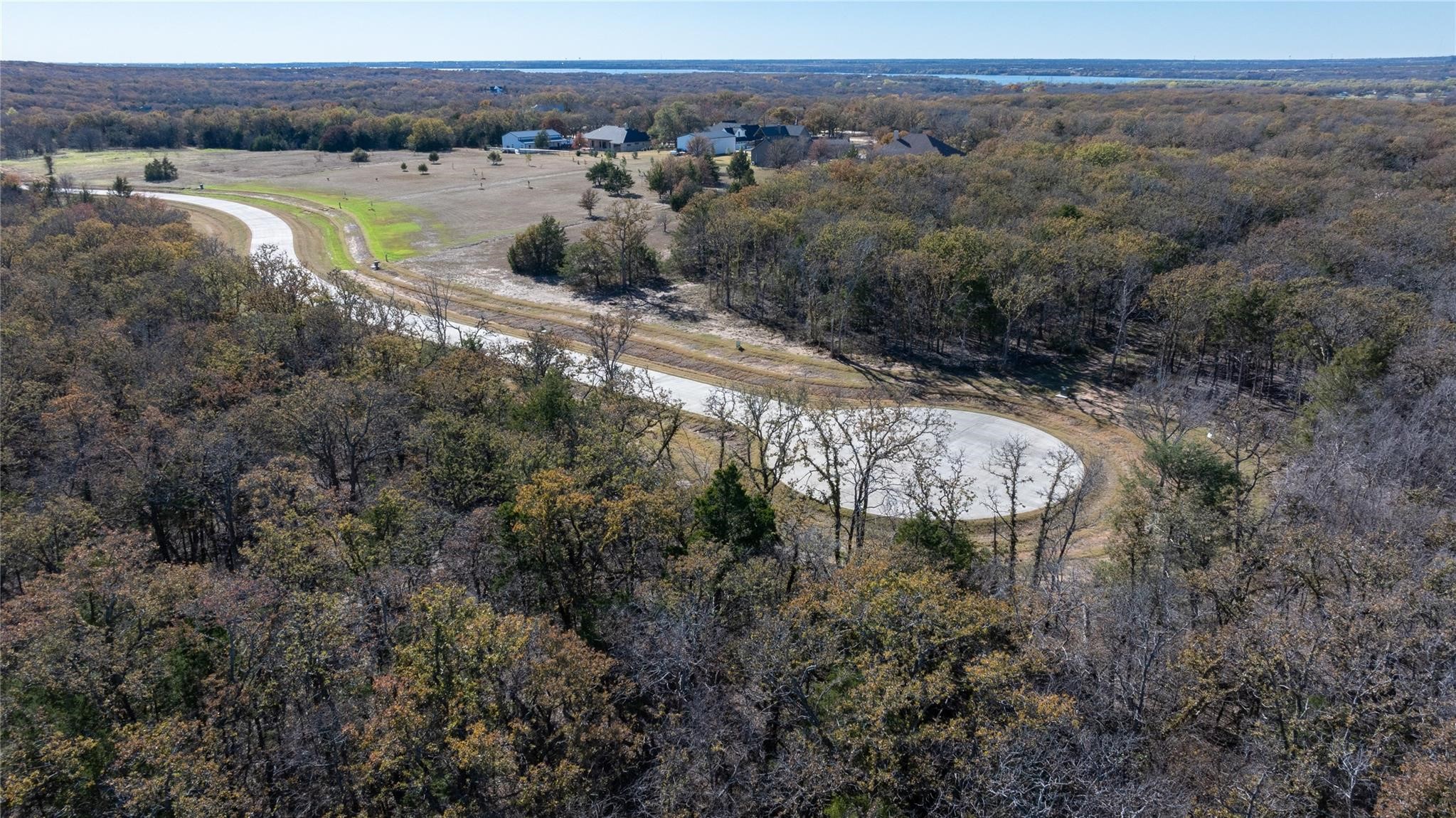 2 Shady Oak Lane Valley View TX 76272