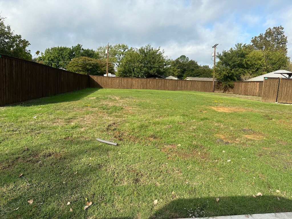 221 E Park Street Little Elm TX 75068