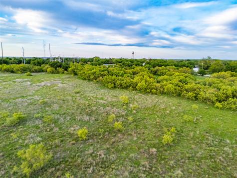 508 W Hugo Petrolia TX 76377