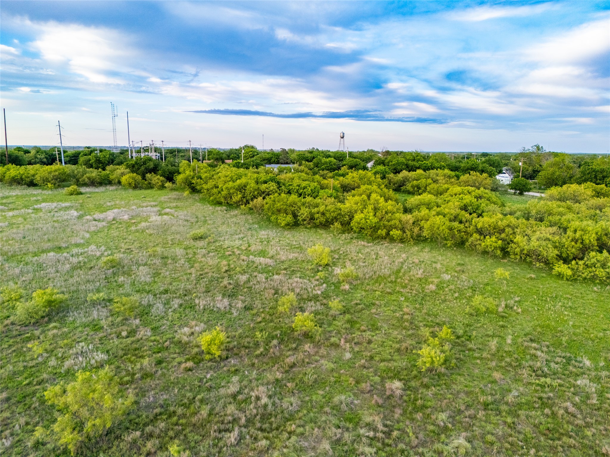 508 W Hugo Petrolia TX 76377