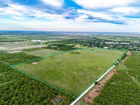 508 W Hugo Petrolia TX 76377