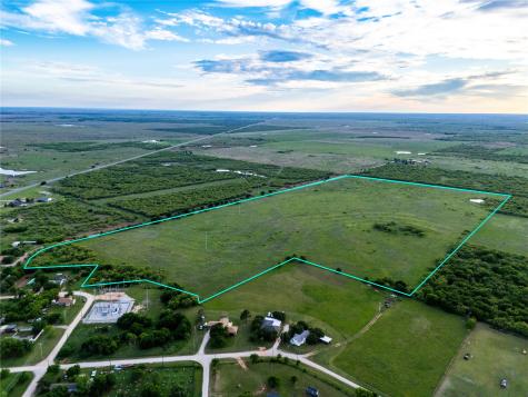 508 W Hugo Petrolia TX 76377
