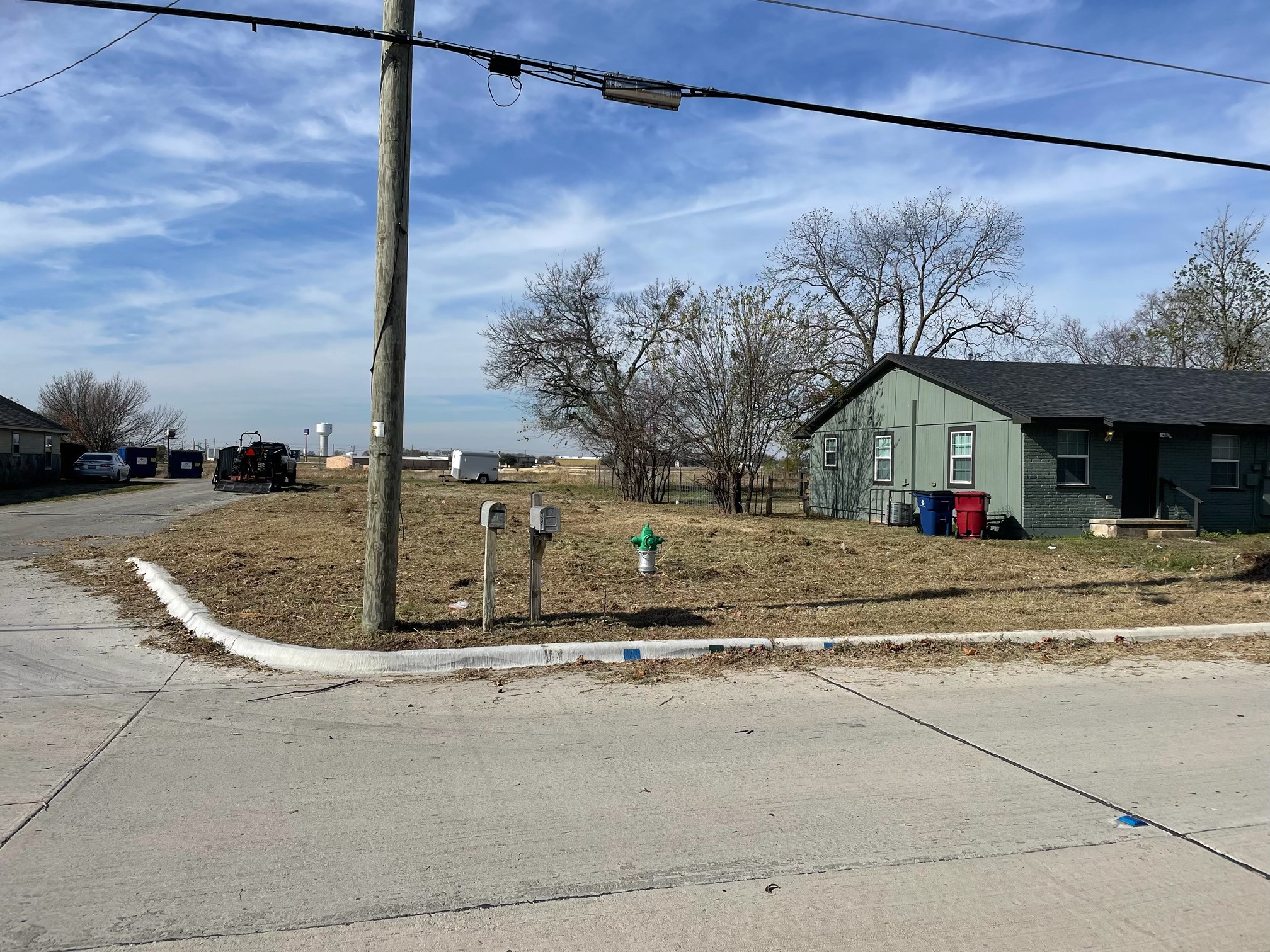 400 Nunnalee Avenue Van Alstyne TX 75495
