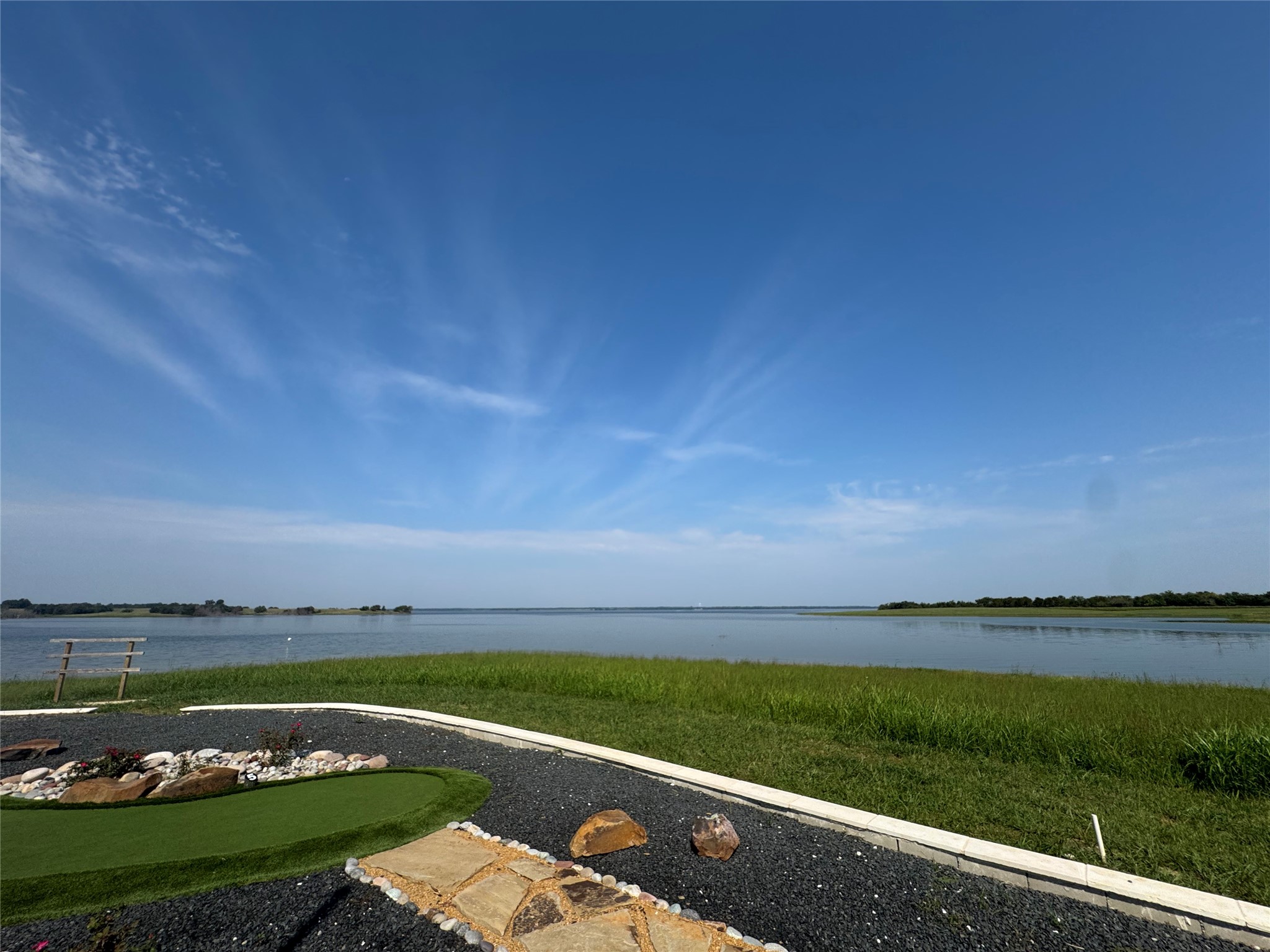 237 Lakeshore Terrace Windom TX 75492