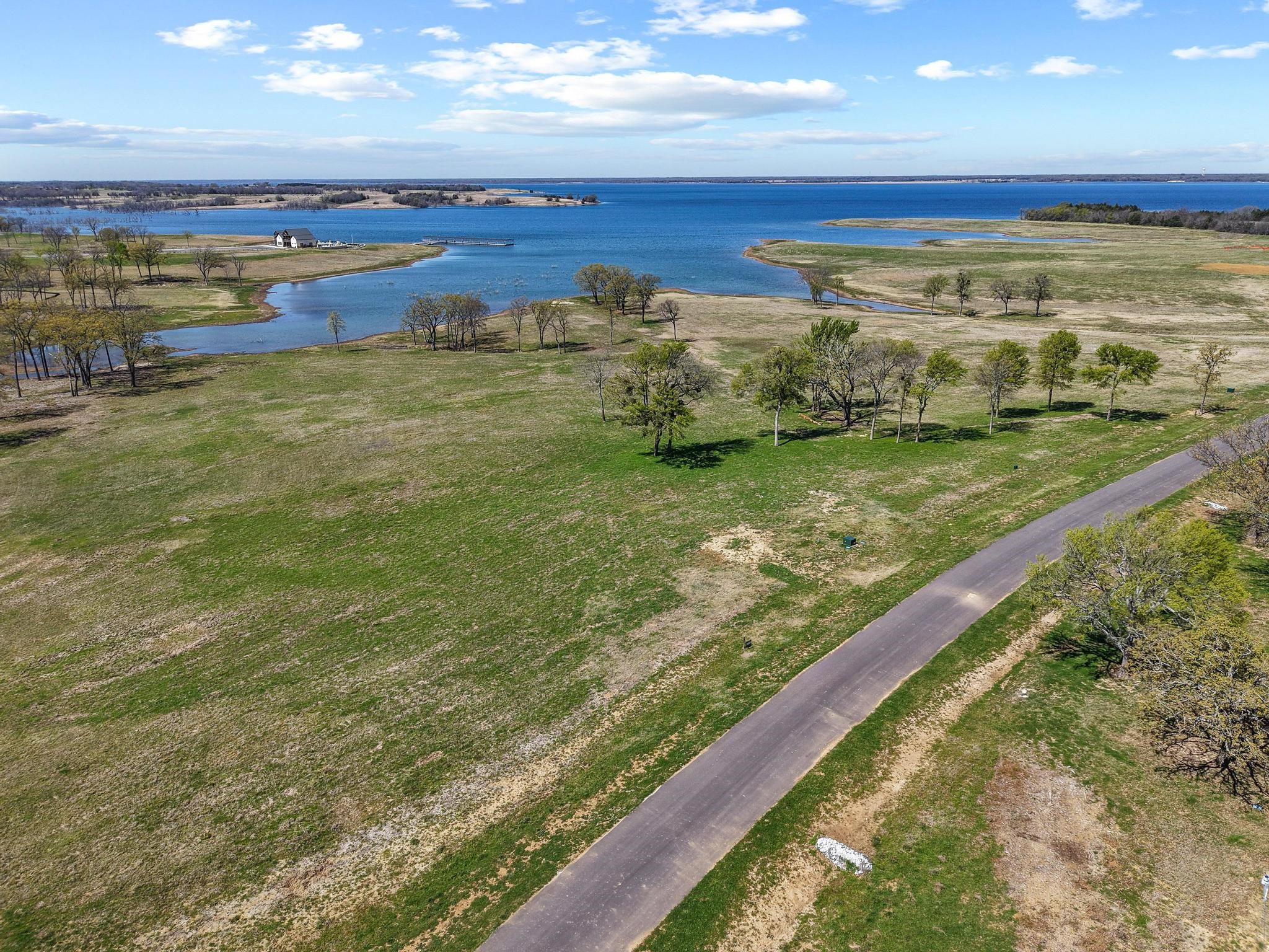 237 Lakeshore Terrace Windom TX 75492
