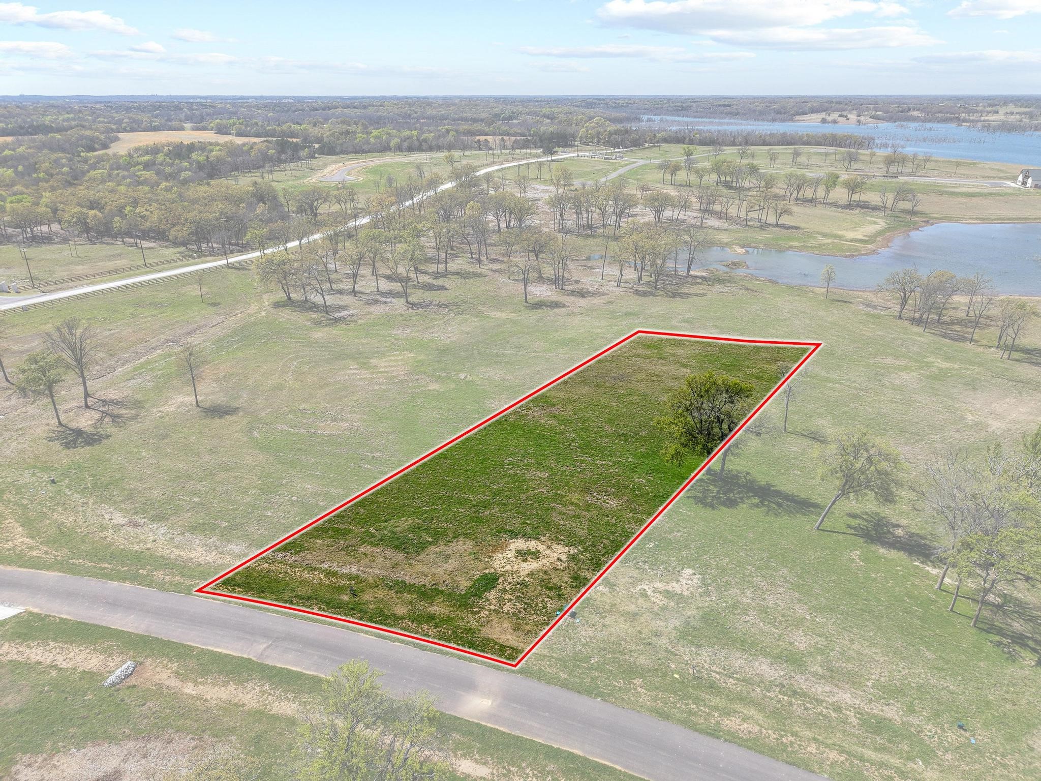 237 Lakeshore Terrace Windom TX 75492