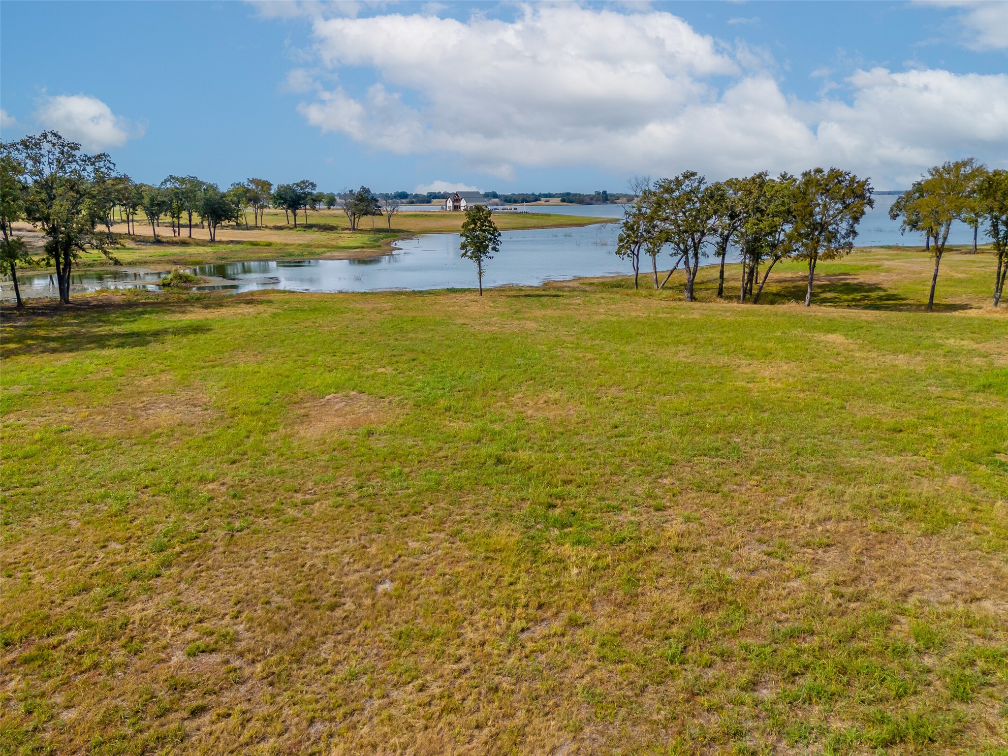 237 Lakeshore Terrace Windom TX 75492