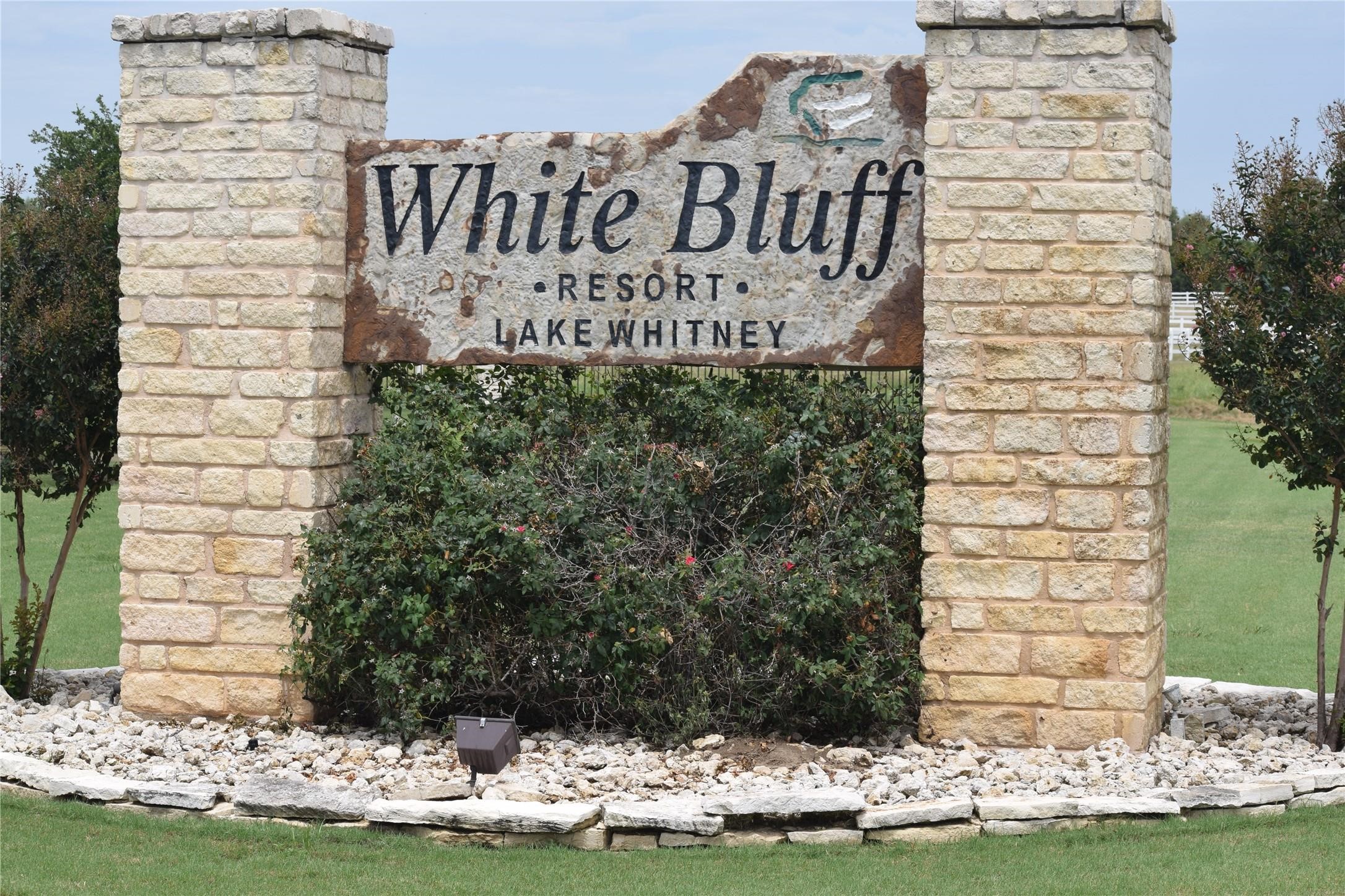 1004 White Bluff Drive Whitney TX 76692