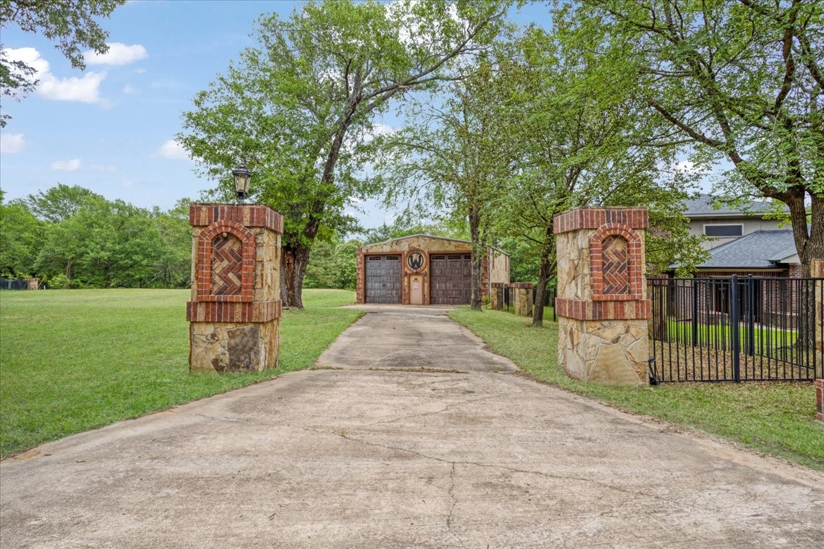 380 Timber Lakes Drive Powderly TX 75473
