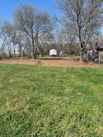 203 N Hughes Street Rio Vista TX 76093