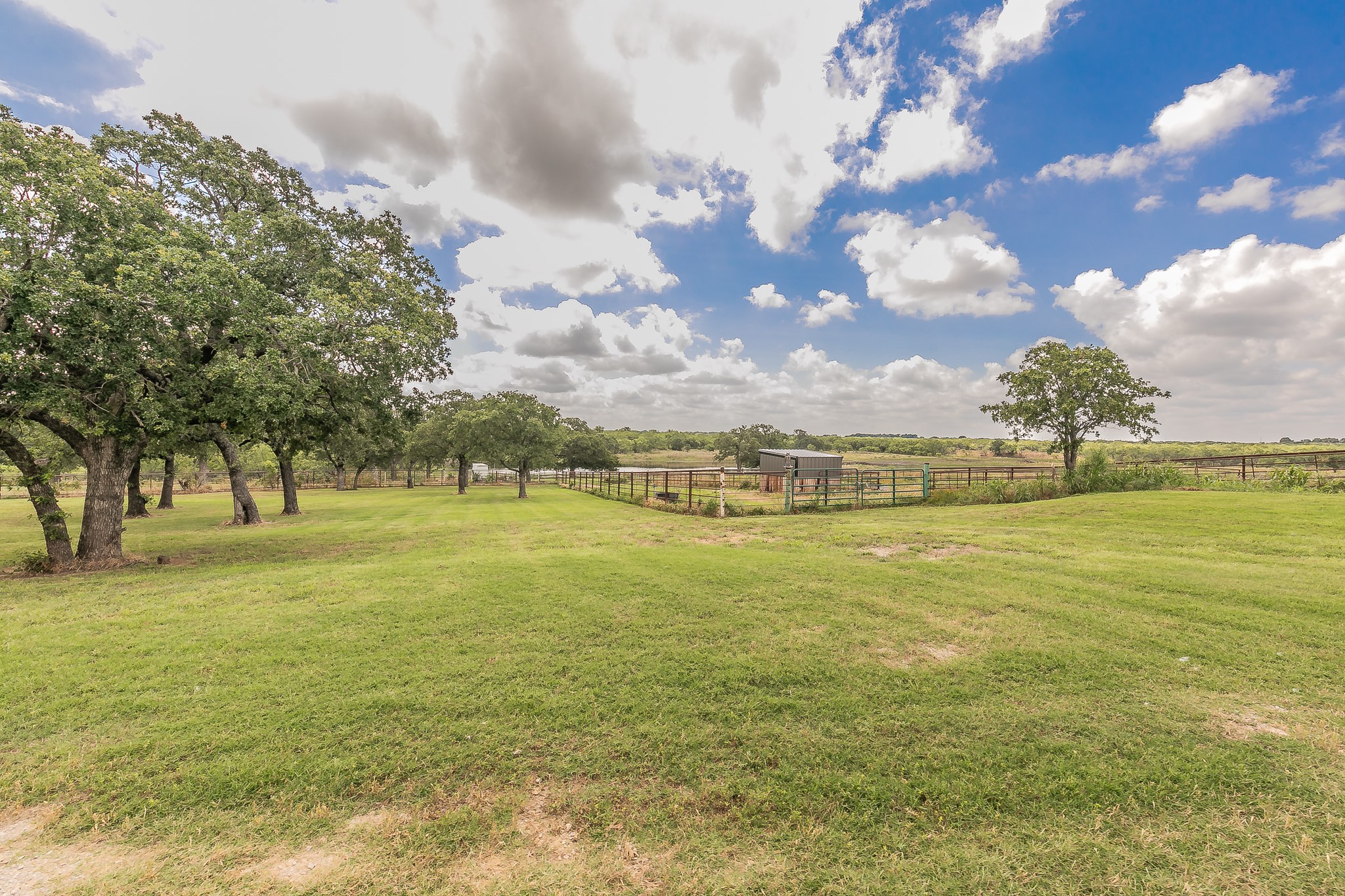 495 Lyles Road Henrietta TX 76365