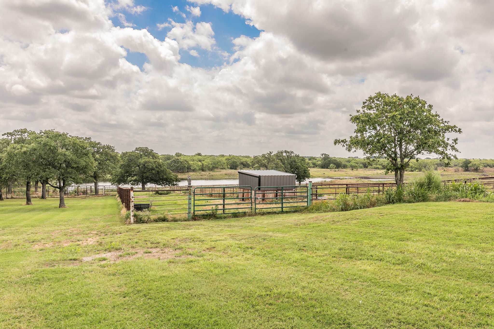 495 Lyles Road Henrietta TX 76365