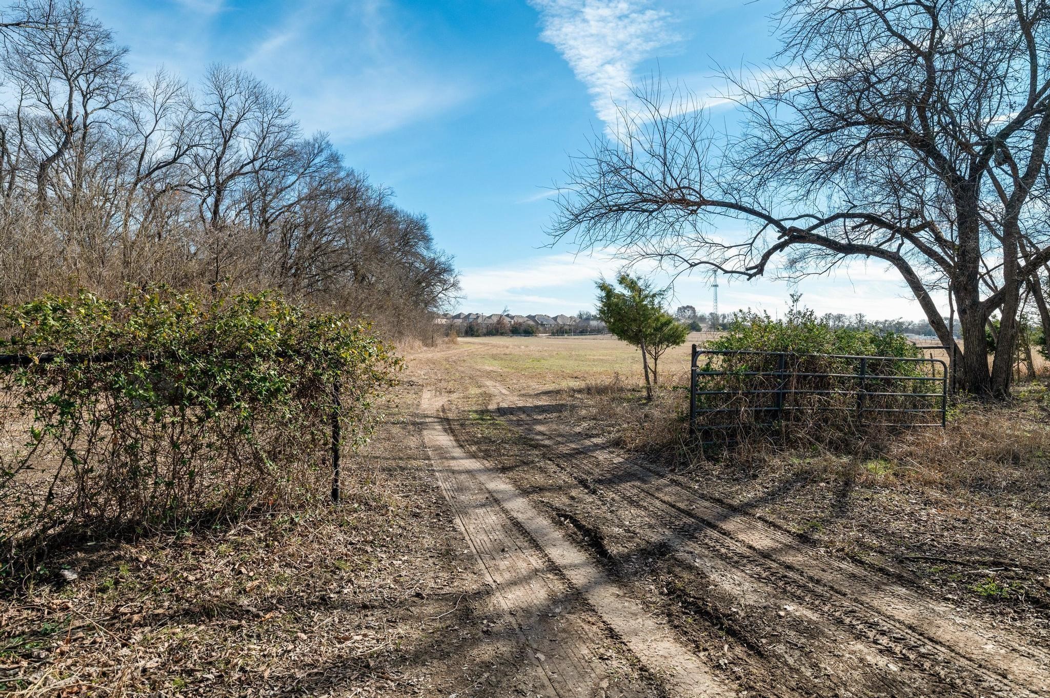 5215 County Road 277 Melissa TX 75454