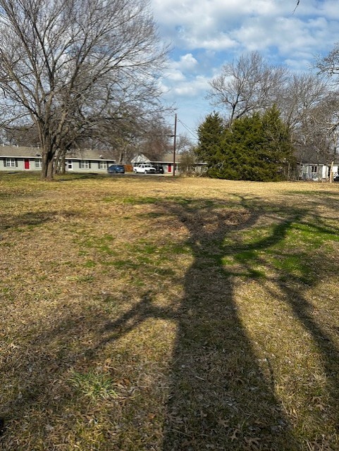 000 S Jernigan Street Bells TX 75414