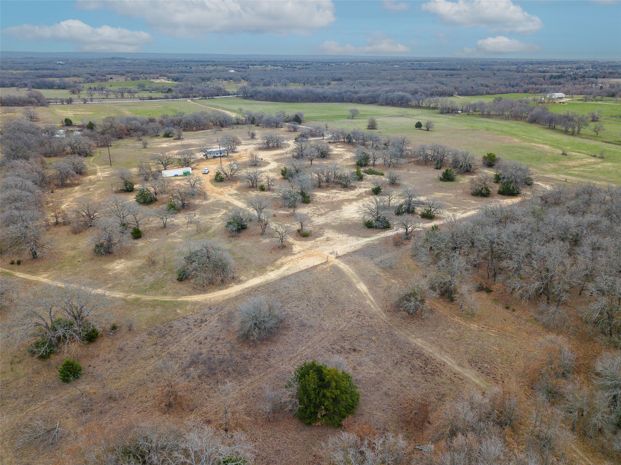 2549 N Highway 101 Chico TX 76431