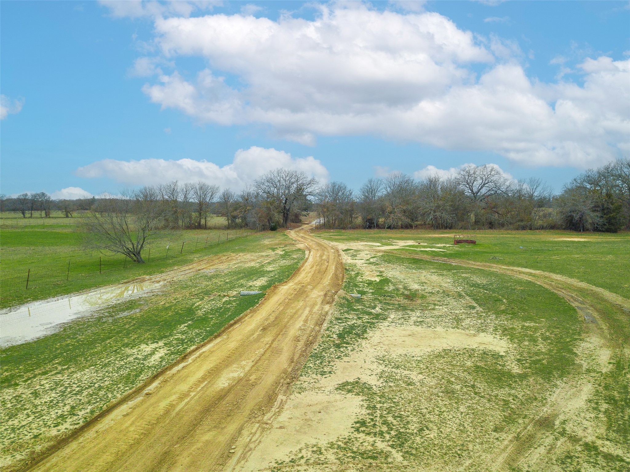2549 N Highway 101 Chico TX 76431