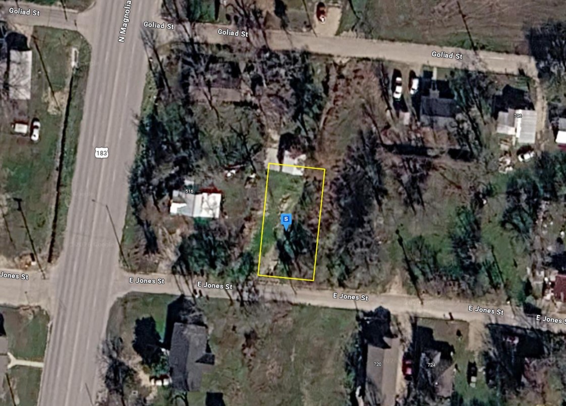 703 E Jones Street Luling TX 78648