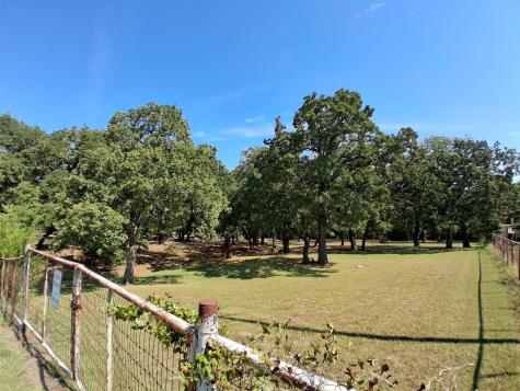 5601 Cedar Oaks Road Grandview TX 76050
