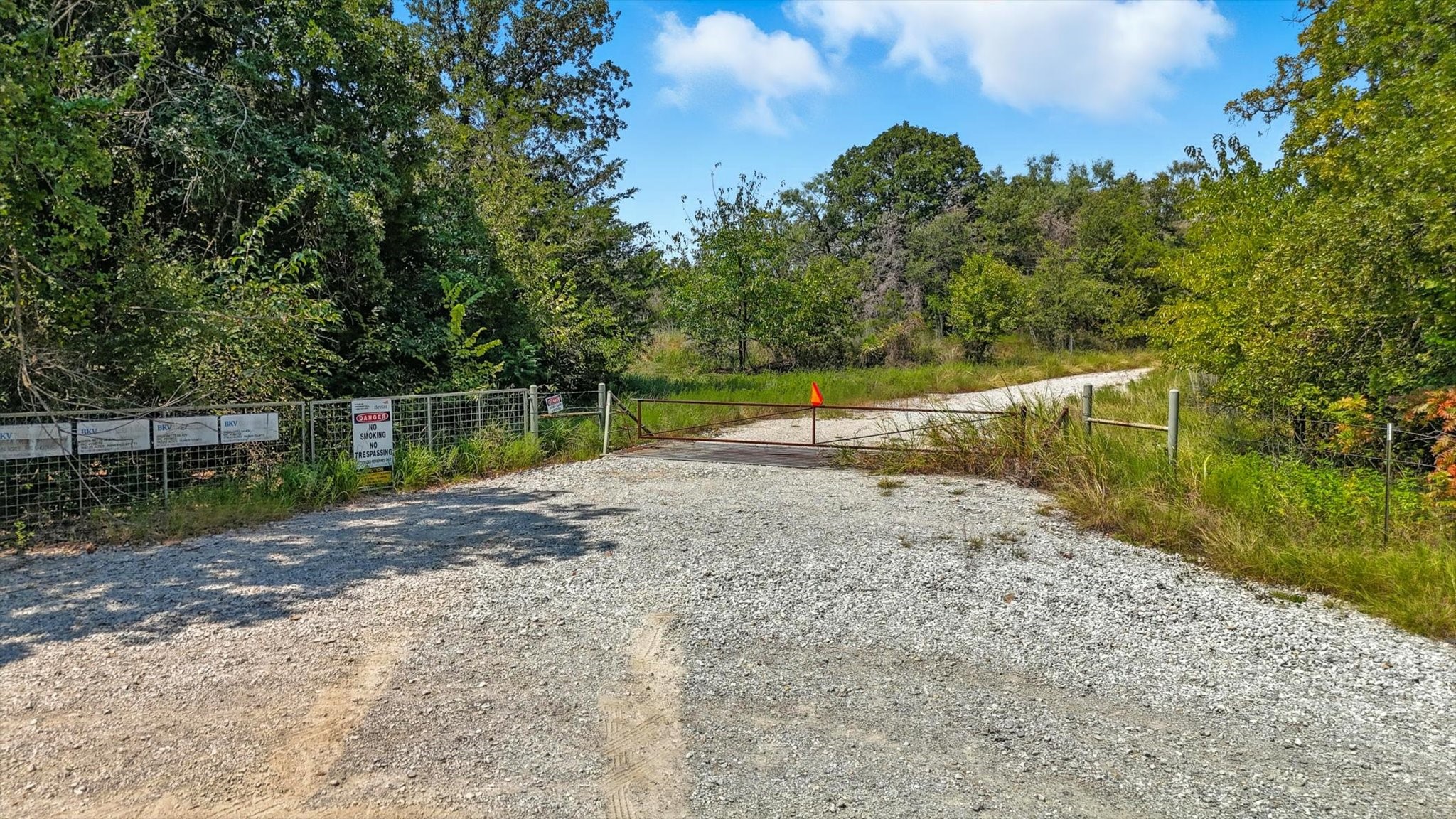 1000 W White Dove Street Azle TX 76020