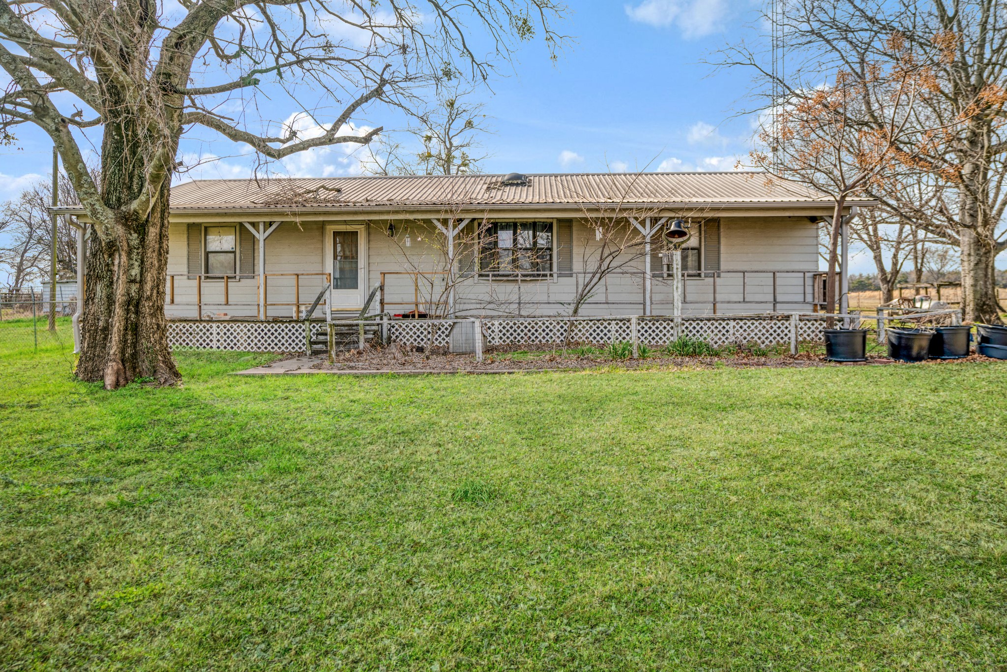 4411 Fm-100 Honey Grove TX 75446